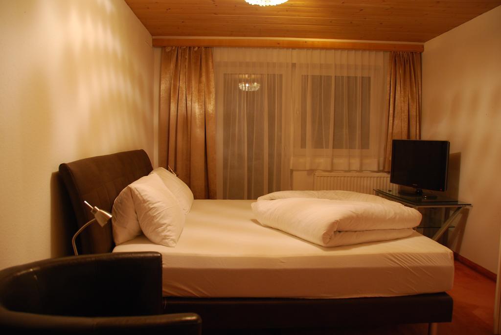 Alpenhotel Regina Nauders Quarto foto